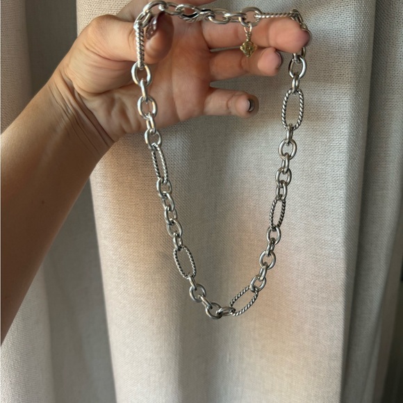 DAVID YURMAN Vintage 16” Figaro Chain Sterling Silver / 18k Gold Logo Charm - Picture 4 of 9